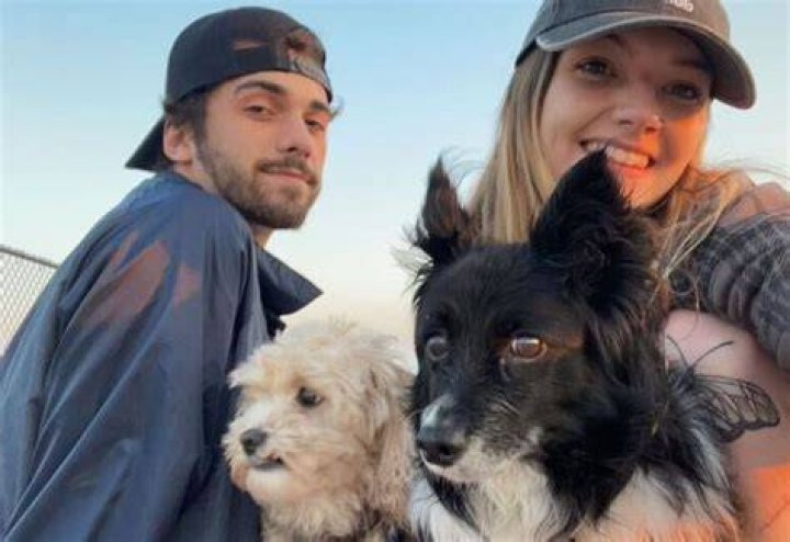 Noah Enos Girlfriend Nicole Wijs