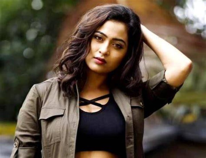 Piyali Munshi Biography celebzbiography.com