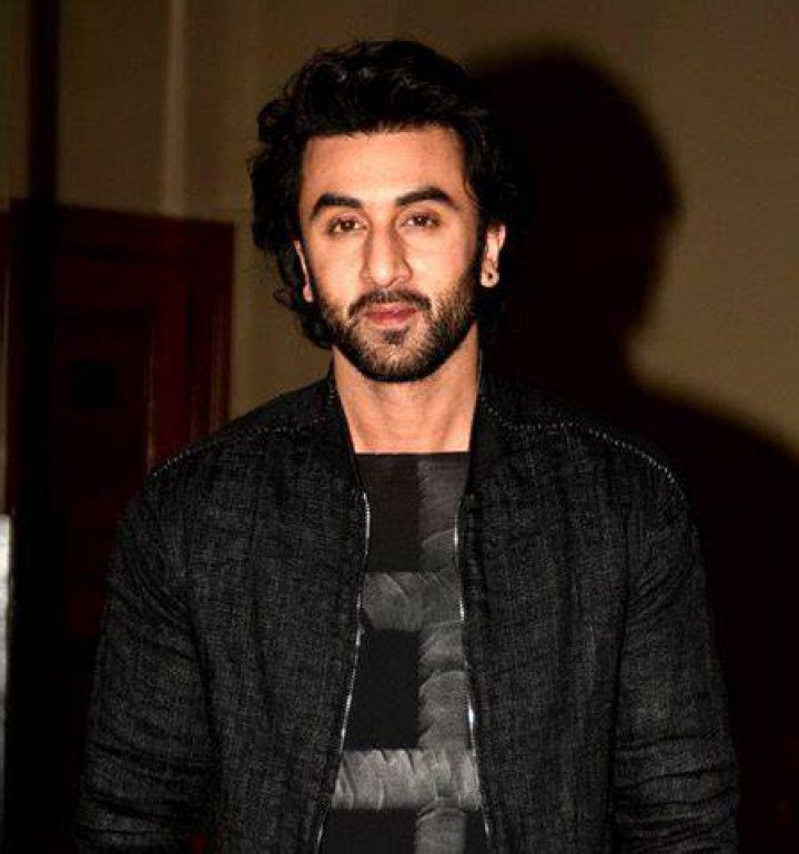 Ranbir Kapoor Age, Weight, Height, Measurements