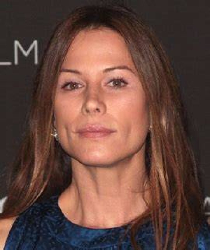 Rhona Mitra Bra Size, Age, Weight, Height, Measurements