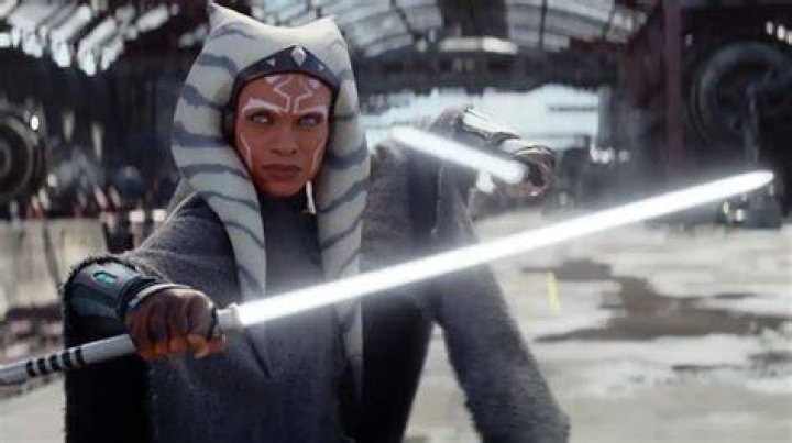 Rosario Dawson Ahsoka Tano lightsabers copy