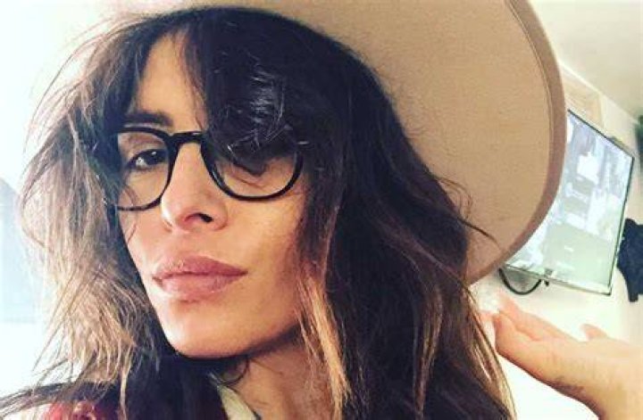 Sarah Shahi Height Weight Stats