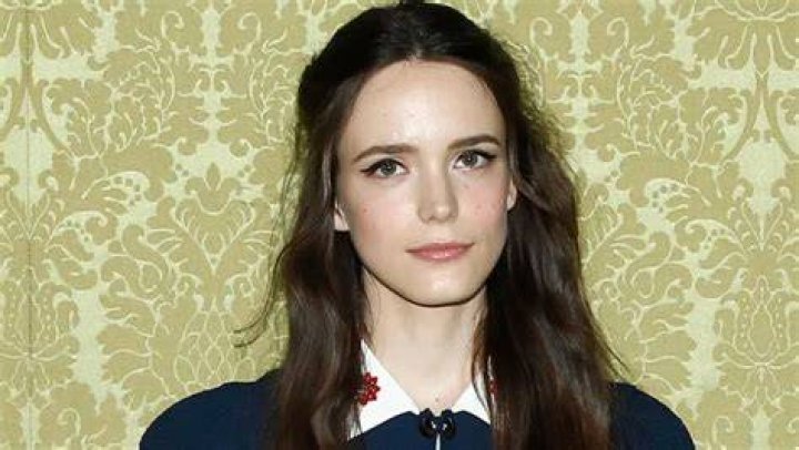 Stacy Martin Bra Size, Age, Weight, Height, Measurements
