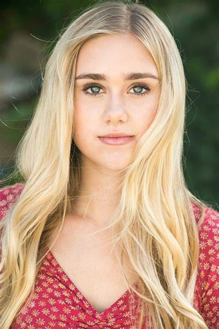 The Actress Emily Skinner