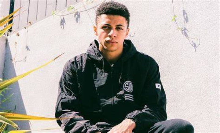 TheMyth Biography