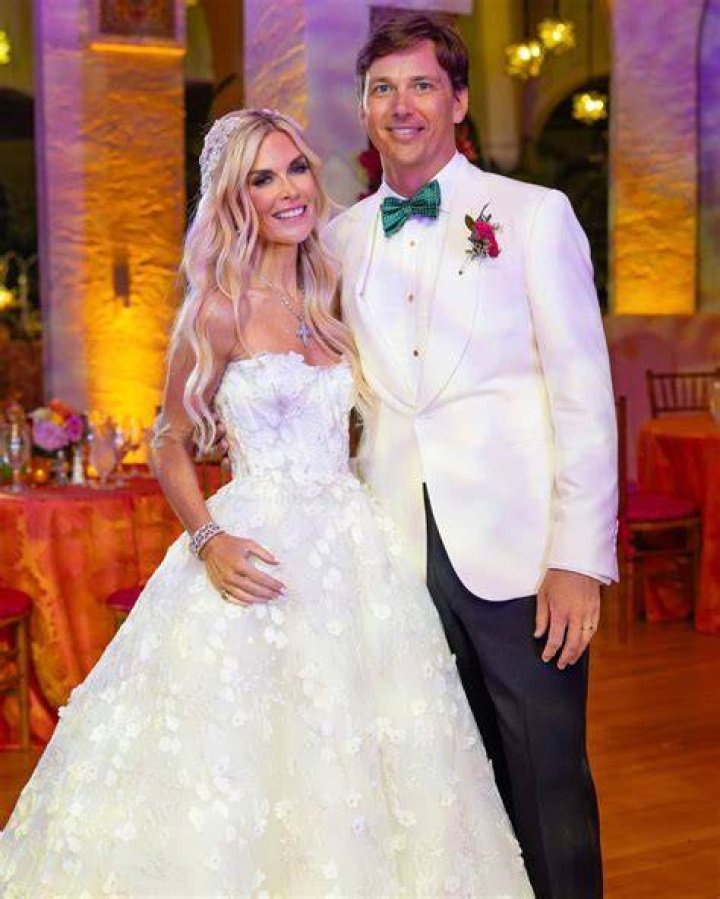 Tinsley Mortimer family, husband, children, parents, siblings 1 tinsley mortimer