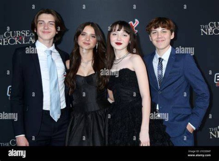 Violet McGraw with brother Jack McGraw, Aidan McGraw, and sister Madeleine McGraw