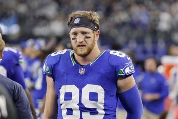 Will Dissly contract, salary and net worth explored 1 Will Dissly