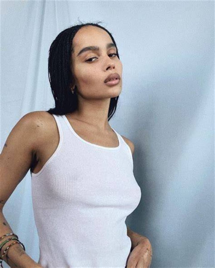 Zo&euml; Kravitz Bra Size, Age, Weight, Height, Measurements
